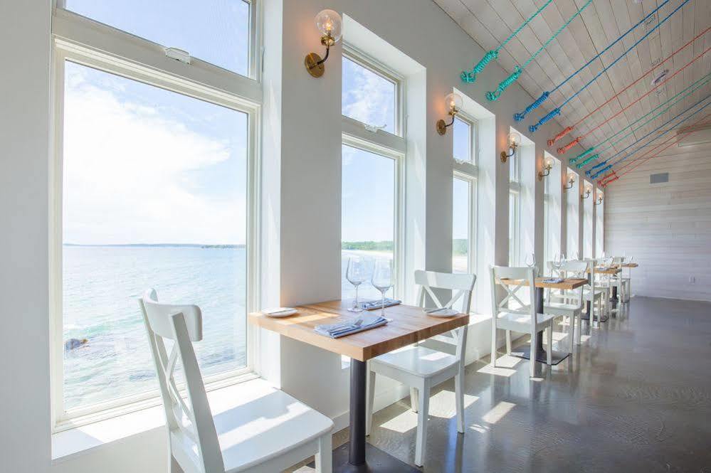 Quarterdeck Beachside Villas & Lofts Summerville Centre Екстериор снимка