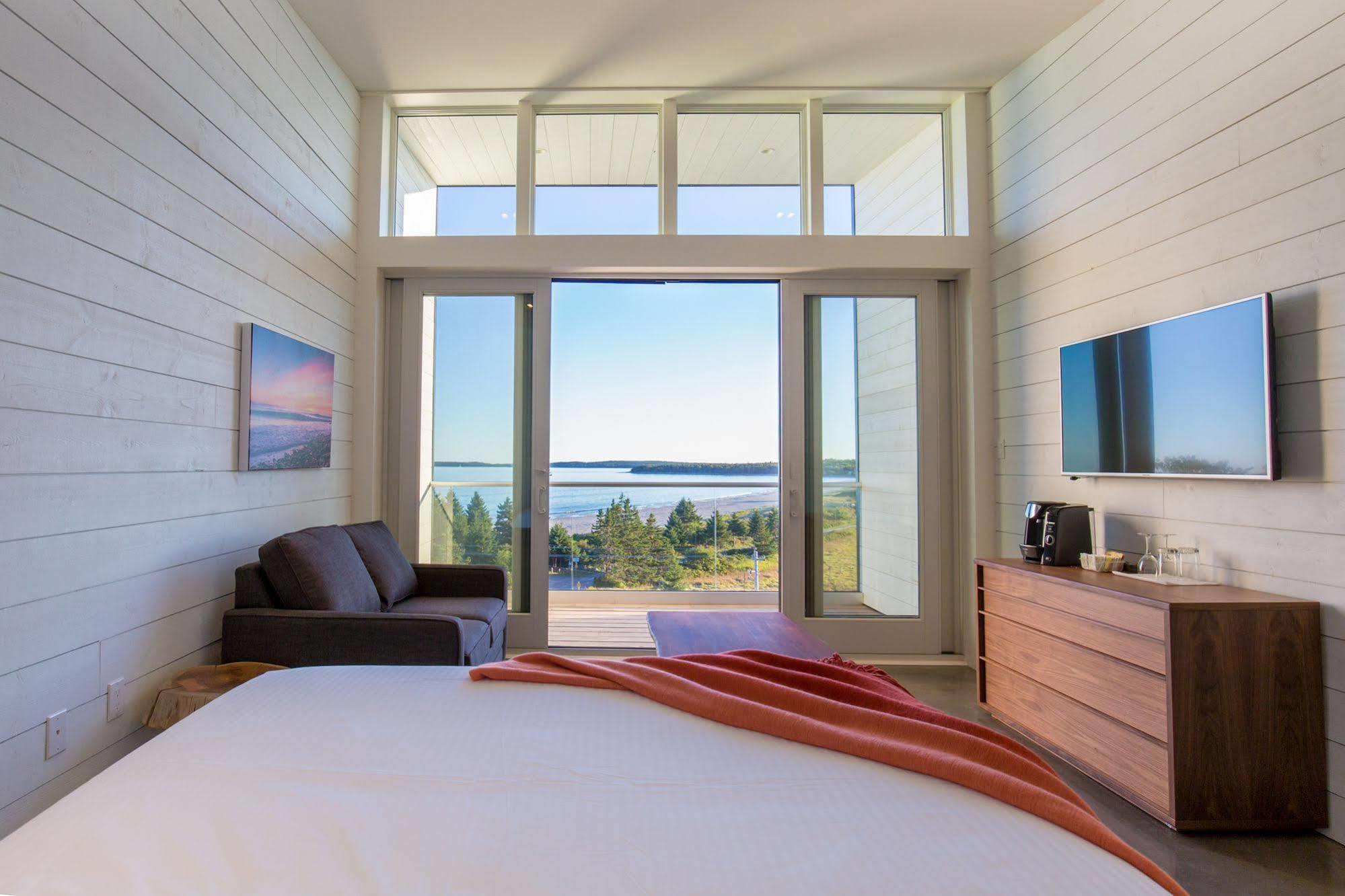 Quarterdeck Beachside Villas & Lofts Summerville Centre Екстериор снимка